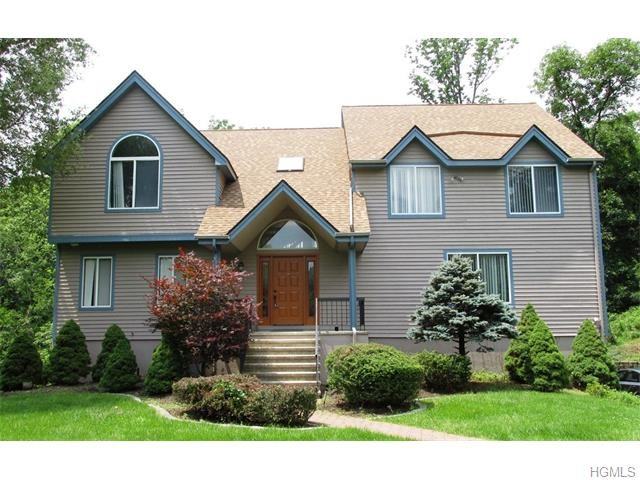 8 Dixon Rd - Photo 2 of 22