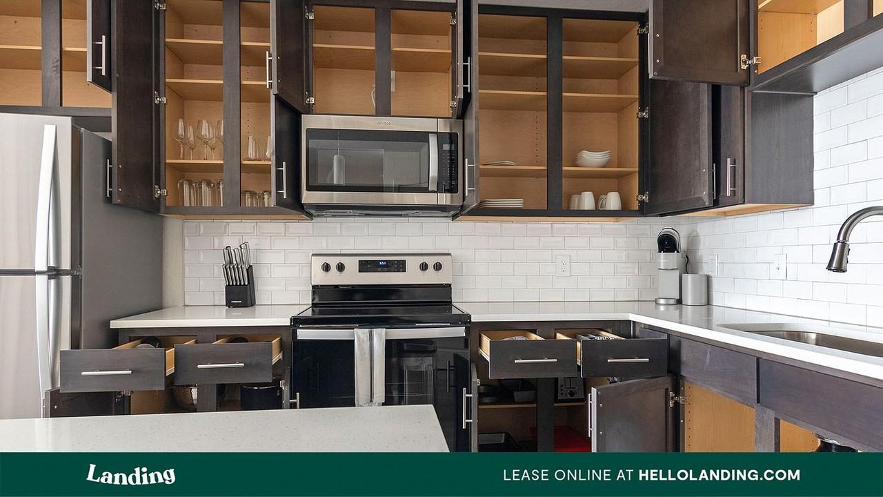 9650 52nd Ave E - Photo 7 of 50