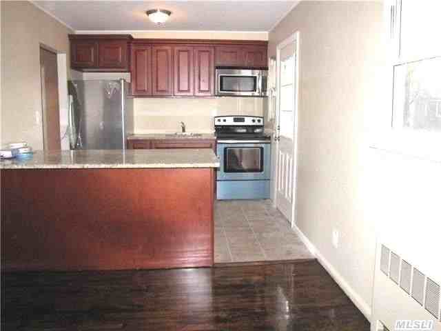 17 Johnson Ct - Photo 3 of 6
