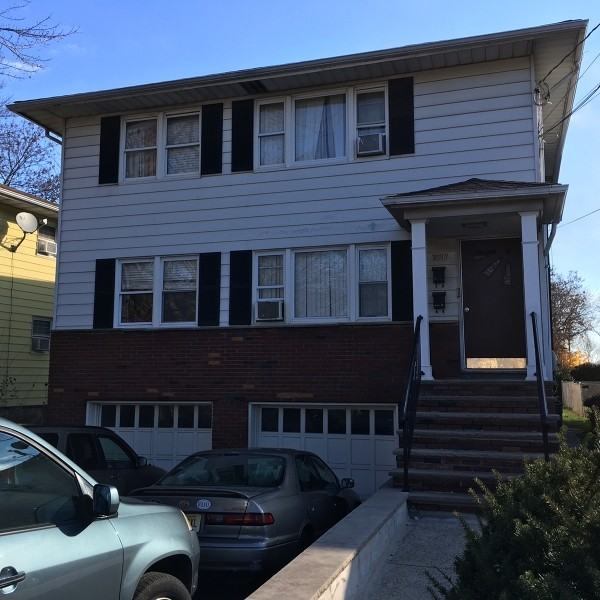 1017 Burnet Ave