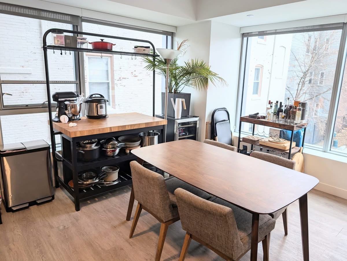 425 Massachusetts Ave - Photo 3 of 12