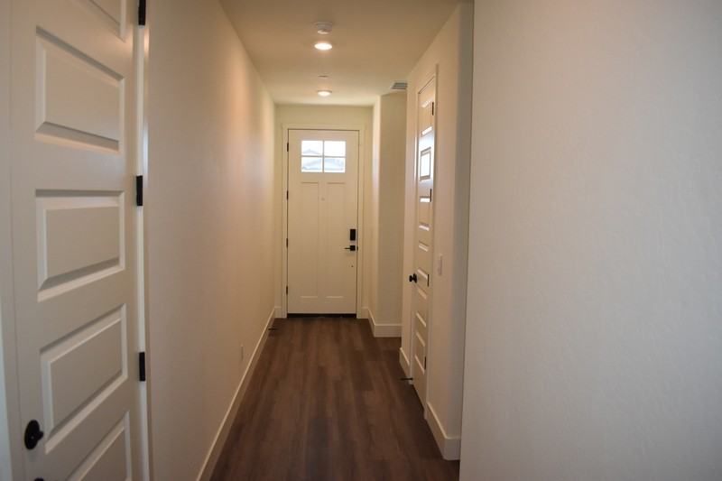 399 Gallaway Ct - Photo 6 of 41