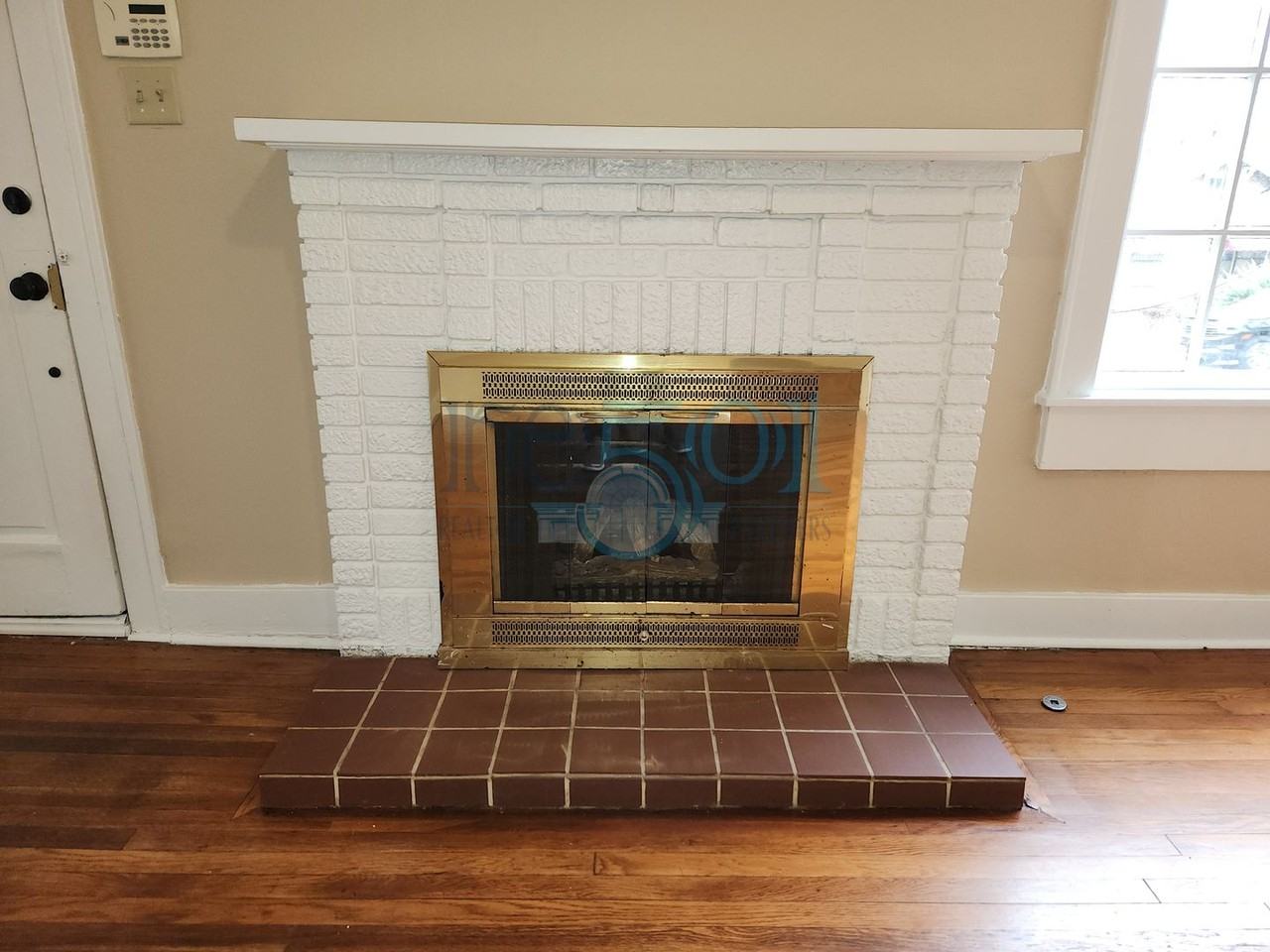 119 N Monroe St - Photo 7 of 43