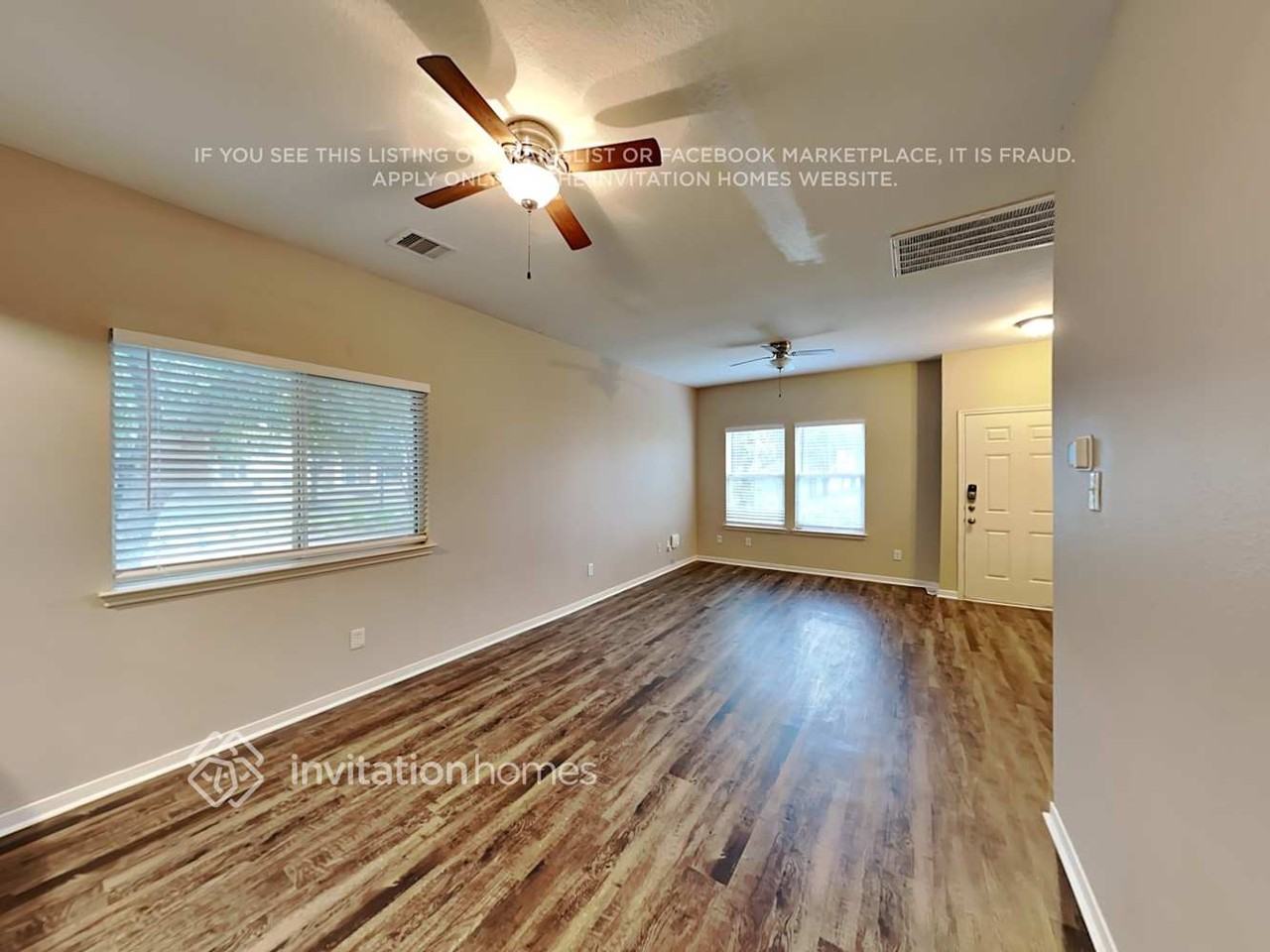 20618 Sycamore Crest Ln - Photo 3 of 18