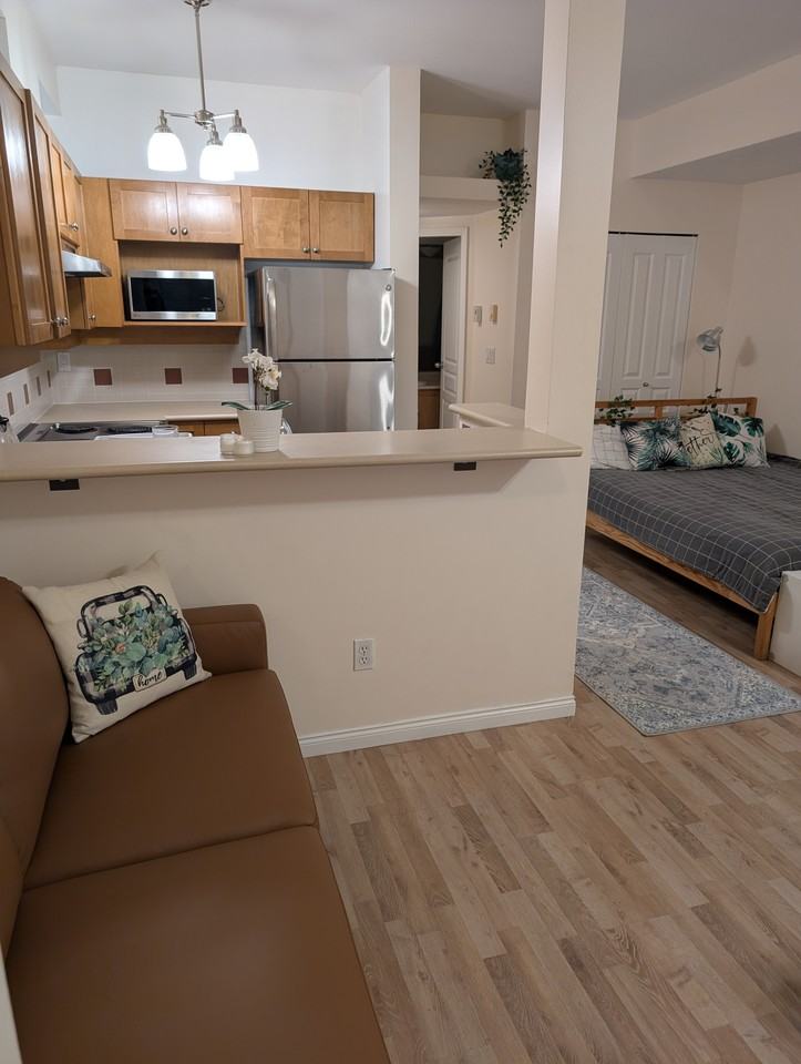 2375 West Broadway - Photo 5 of 13
