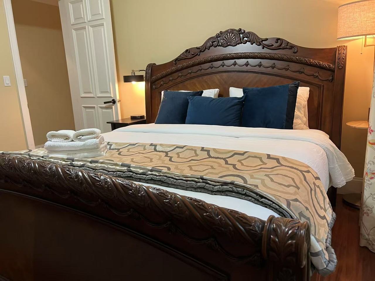 2195 Palmerston Avenue - Photo 3 of 18