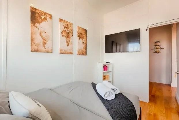 Water St #506 - Photo 4 of 11