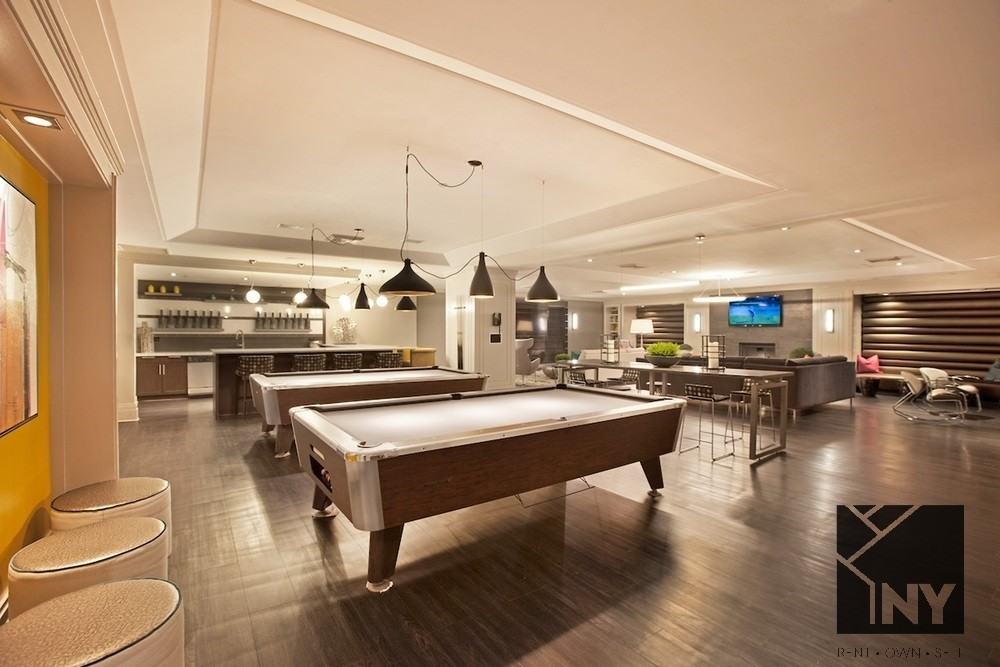 Hanover Sq #9E - Photo 7 of 11