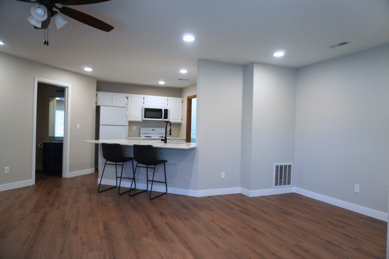 1701 Park De Ville Pl #1701 - Photo 3 of 17