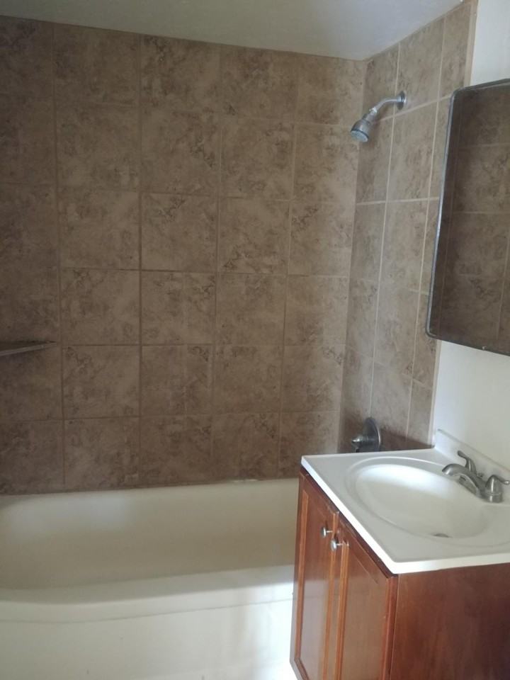 1325 West Navajo Street - Photo 3 of 5