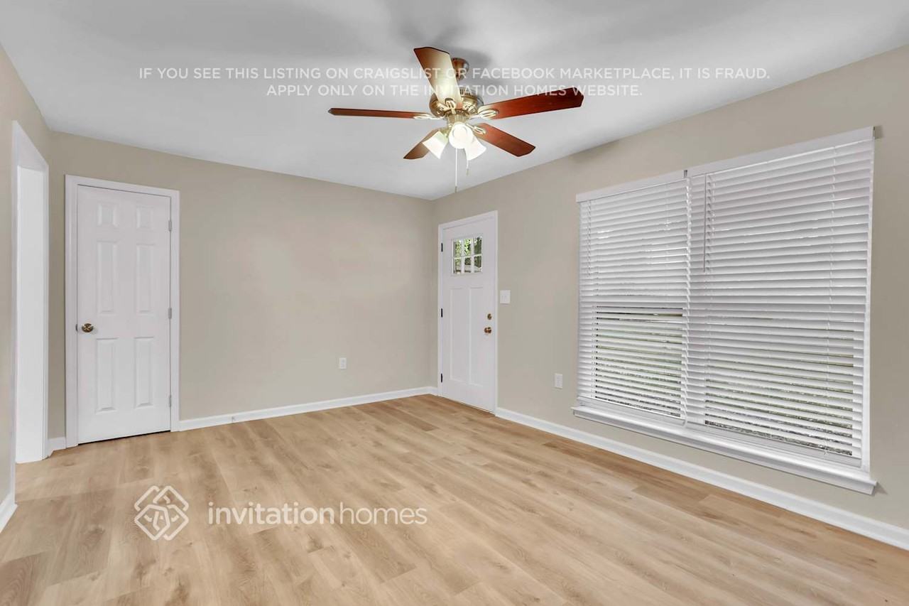 4422 Lovridge Dr Sw - Photo 4 of 22