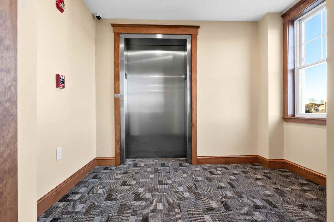 44 Maple Street #10 - Photo 4 of 18