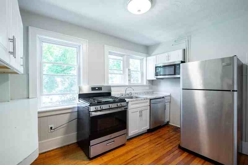 787 4th Avenue - Photo 7 of 50