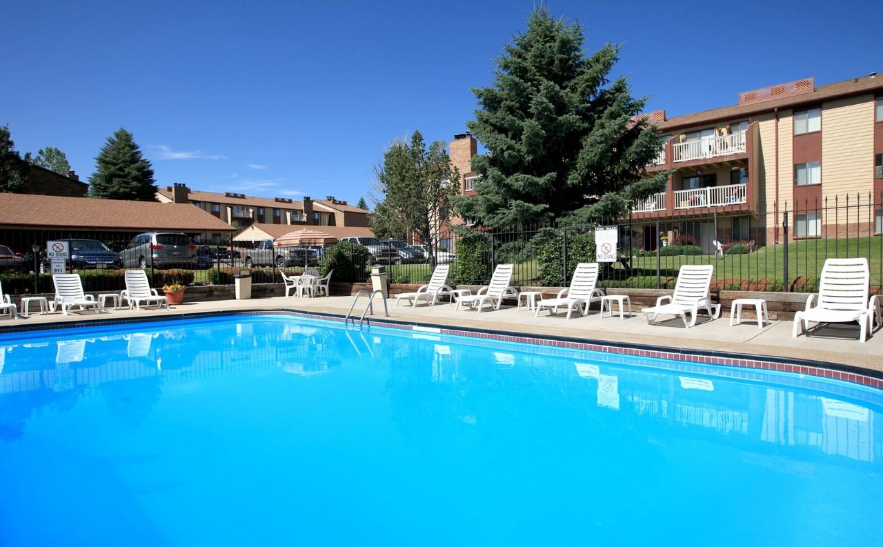 Candlewood Apartments - Photo 5 of 149