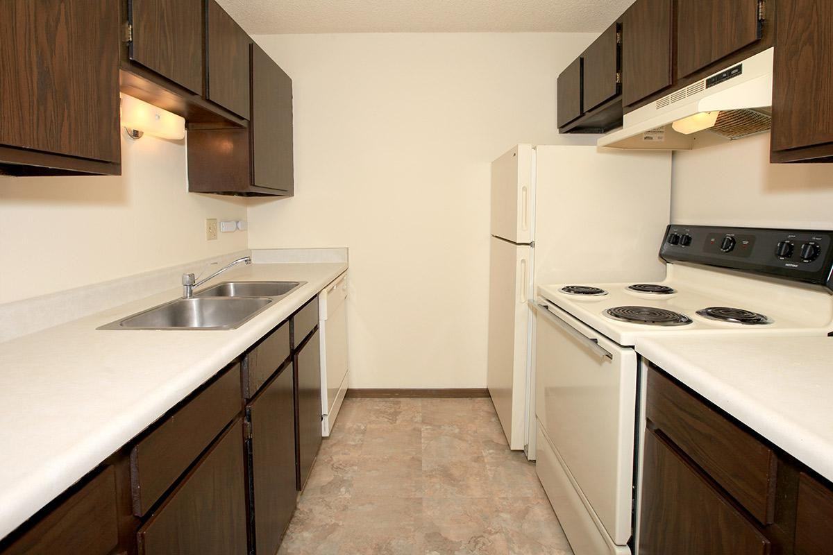 Candlewood Apartments - Photo 3 of 149