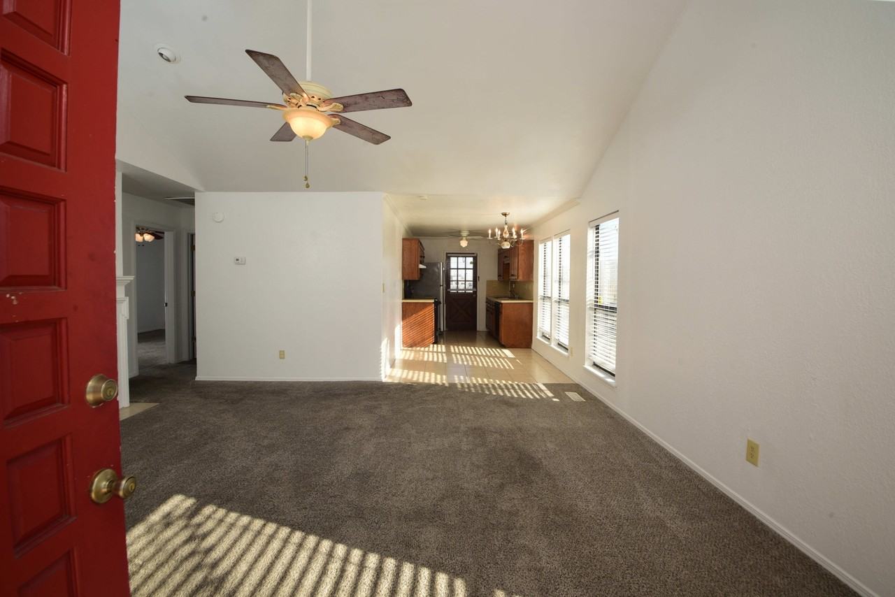 Erb - 6903 - Photo 3 of 17