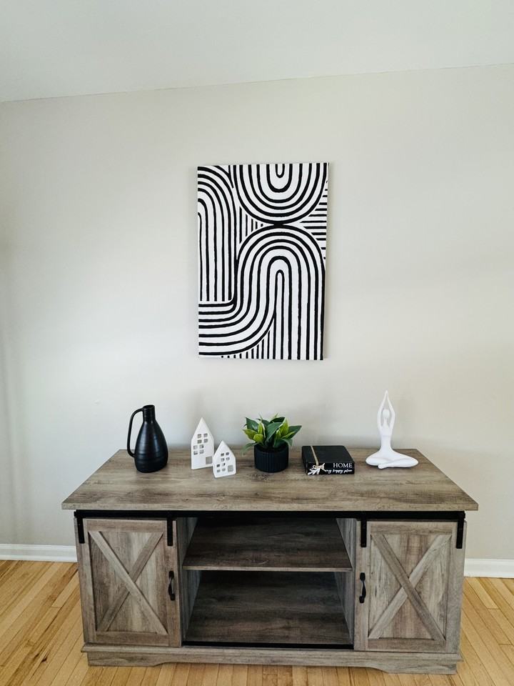 7008 Hawthorne Ln #NA - Photo 3 of 13