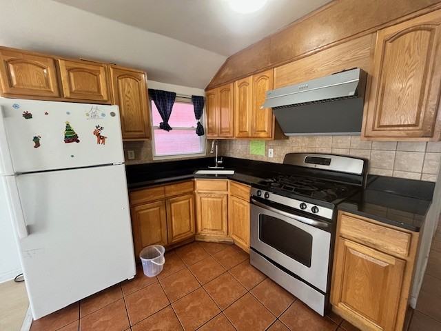 3244 110th St #2ndFL - Photo 2 of 10