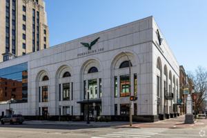 featured image of 108 S Kalamazoo Mall