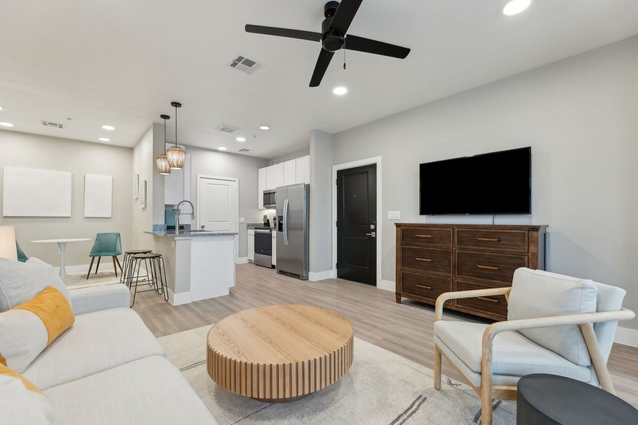 2 BD/2 BA Fully Furnished, Brand New Luxury Apartments, W/D Connections, Granite Countertops - Photo 4 of 50