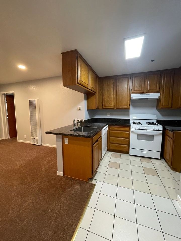 02943 - Photo 4 of 19