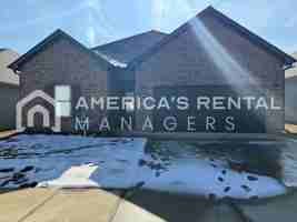 featured image of 2152 2152 Ellsworth Dr