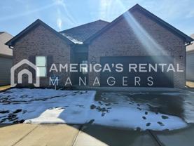 2152 2152 Ellsworth Dr - Photo 1 of 1