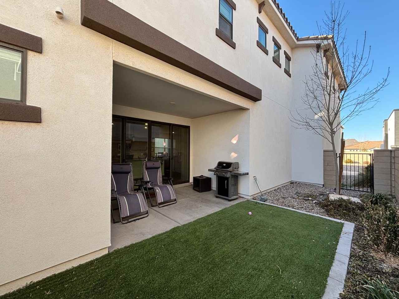 5684 S Adobe Sun Dr - Photo 3 of 34