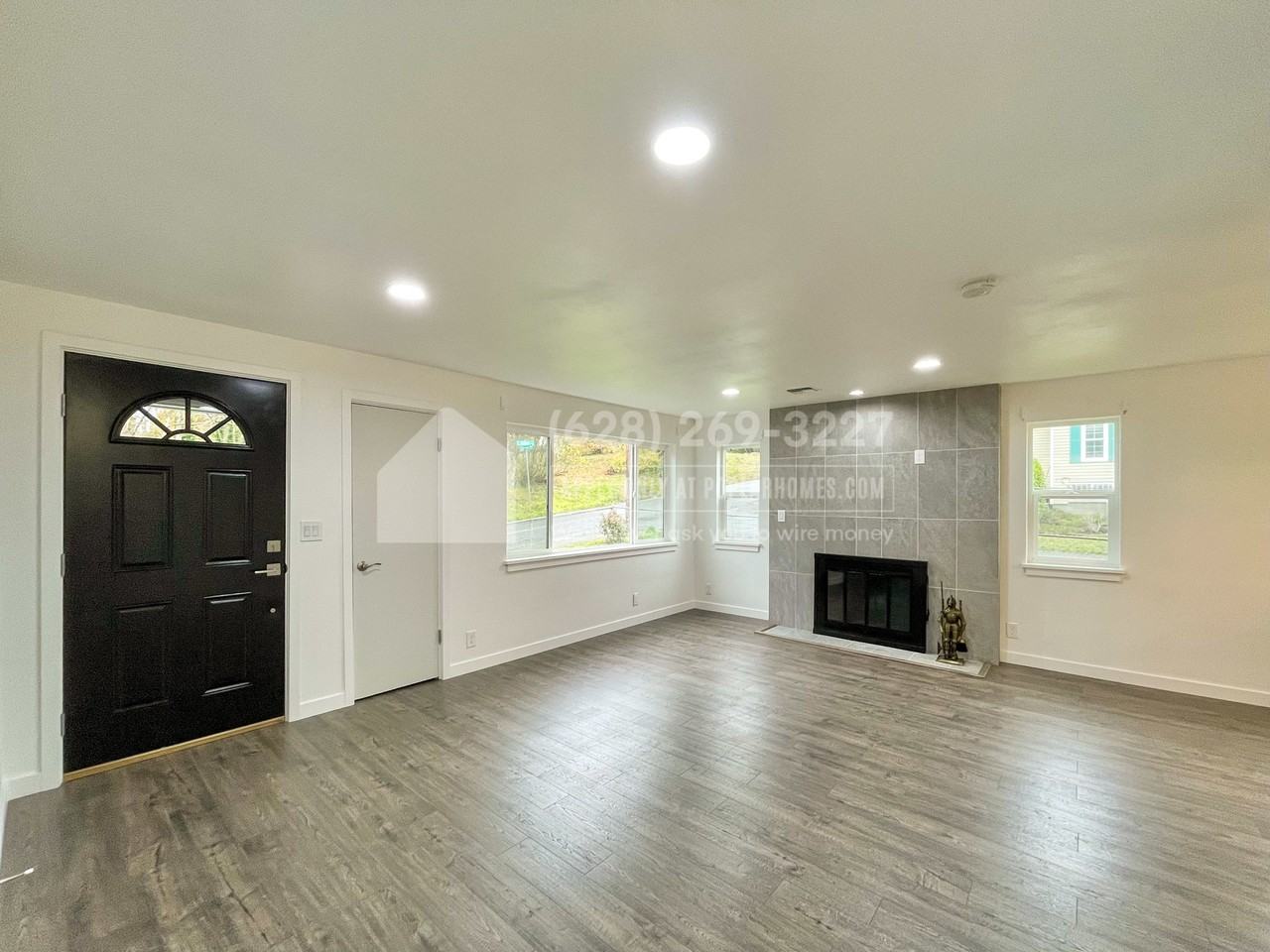 2131 S Graham St - Photo 2 of 26