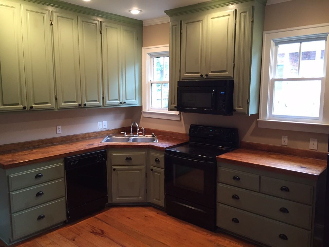 2409 Preston St #1 - Photo 2 of 10