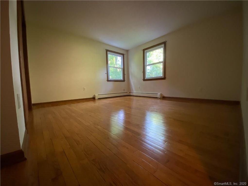 33 Greenes Ridge Rd - Photo 3 of 26