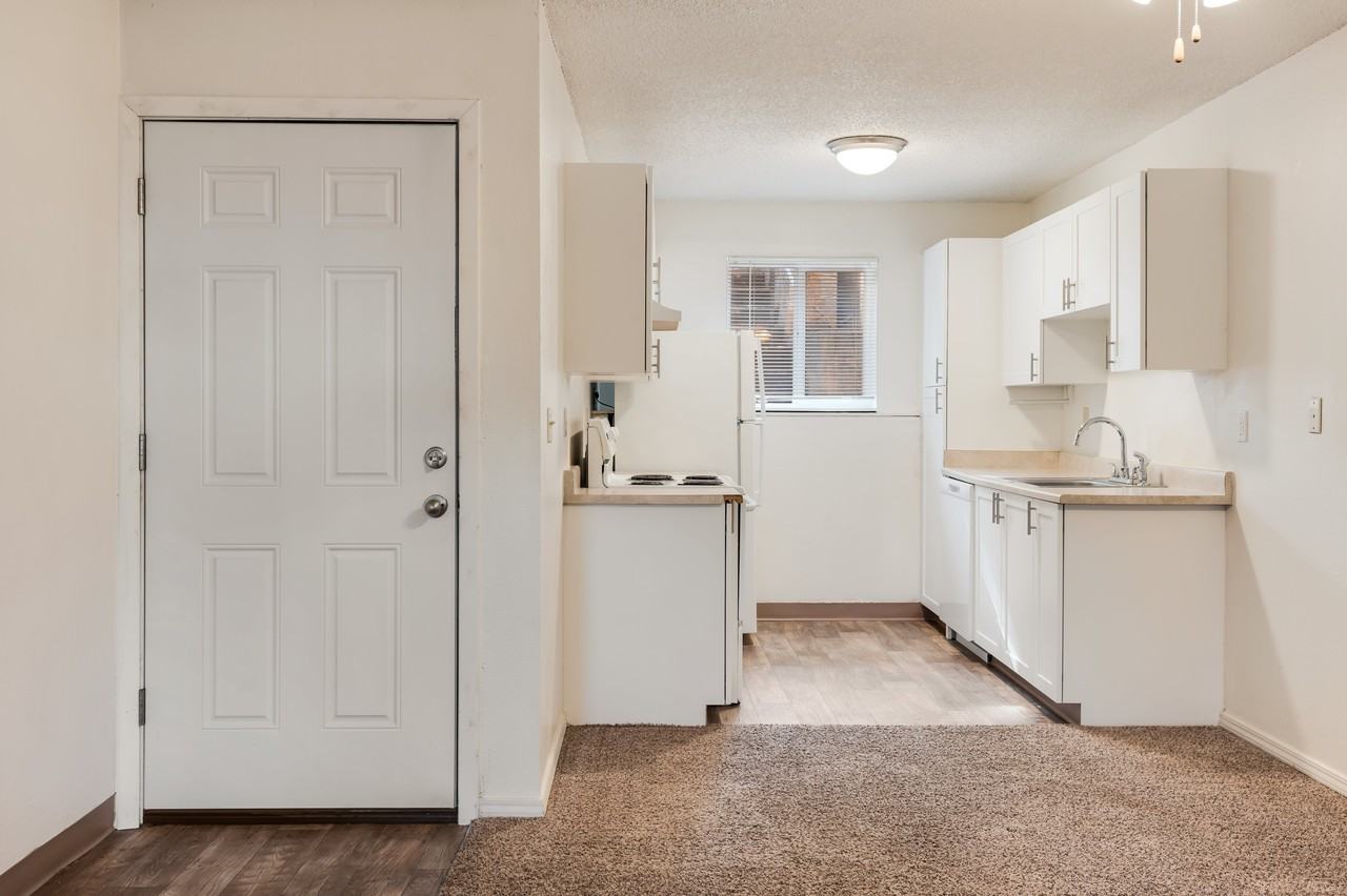 Quail Ridge Apartments - Photo 3 of 20