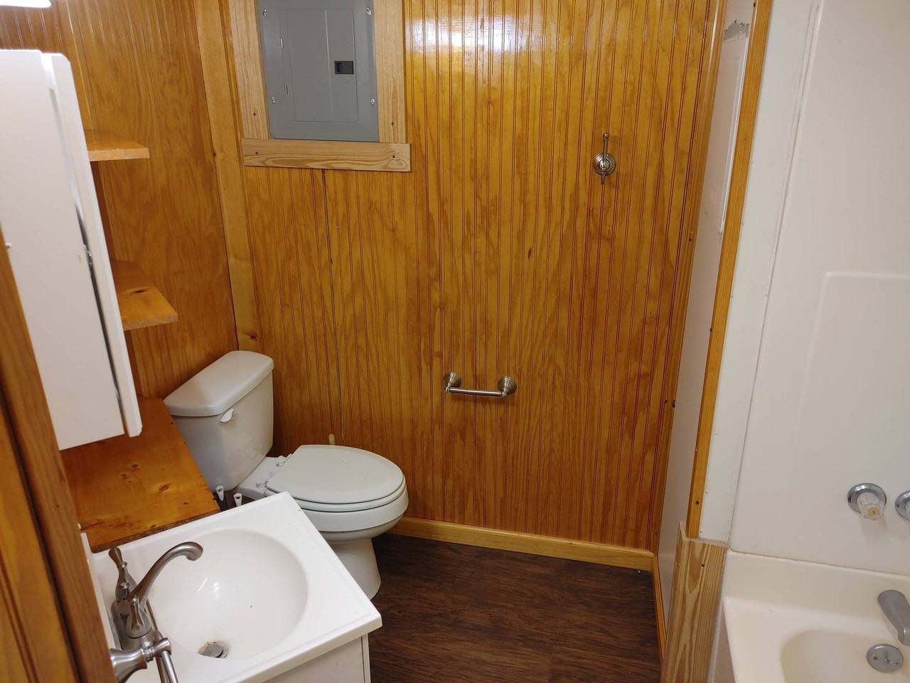 31 1/2 W Columbus St #A - Photo 3 of 8