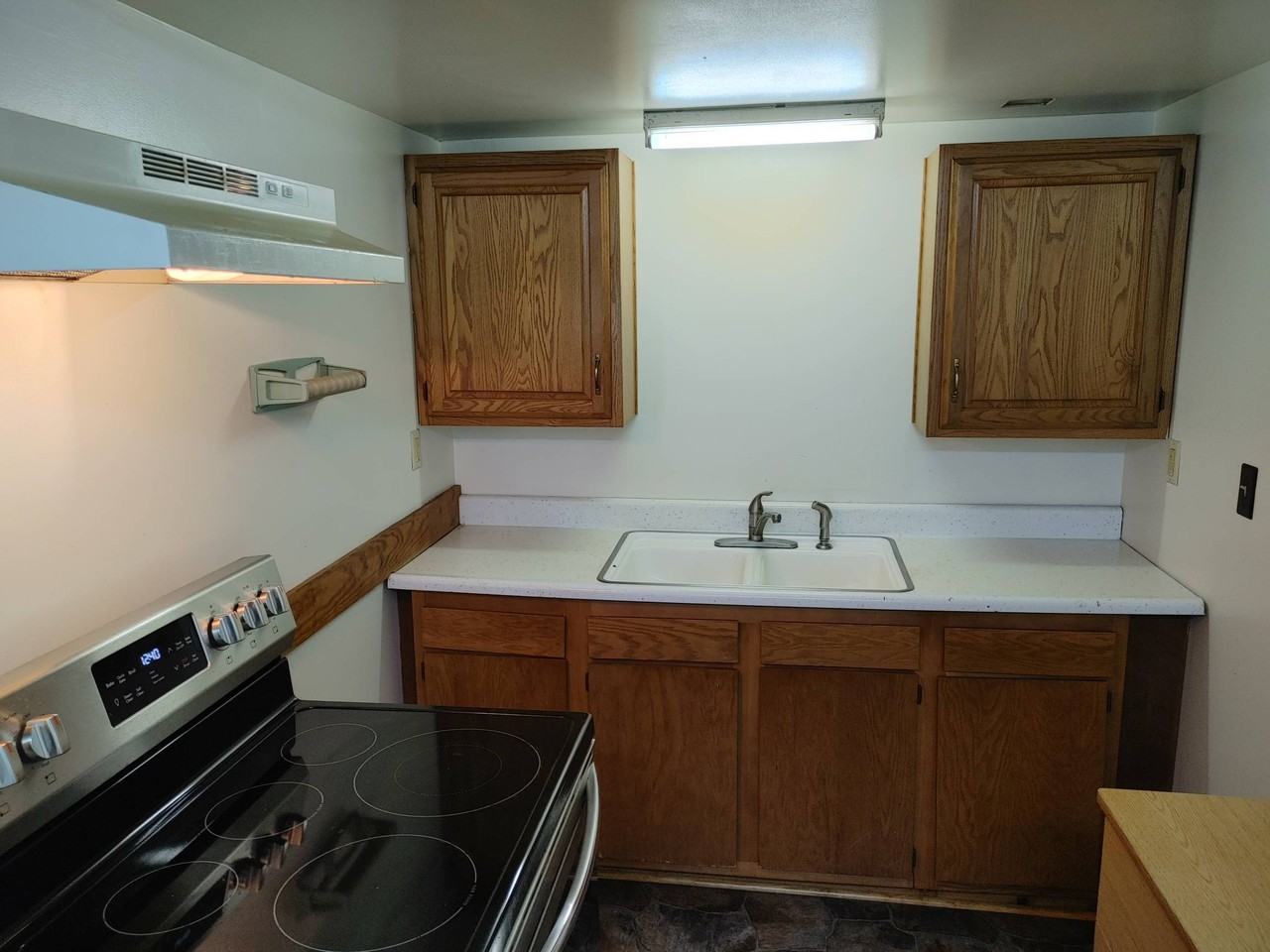 31 1/2 W Columbus St #A - Photo 2 of 8