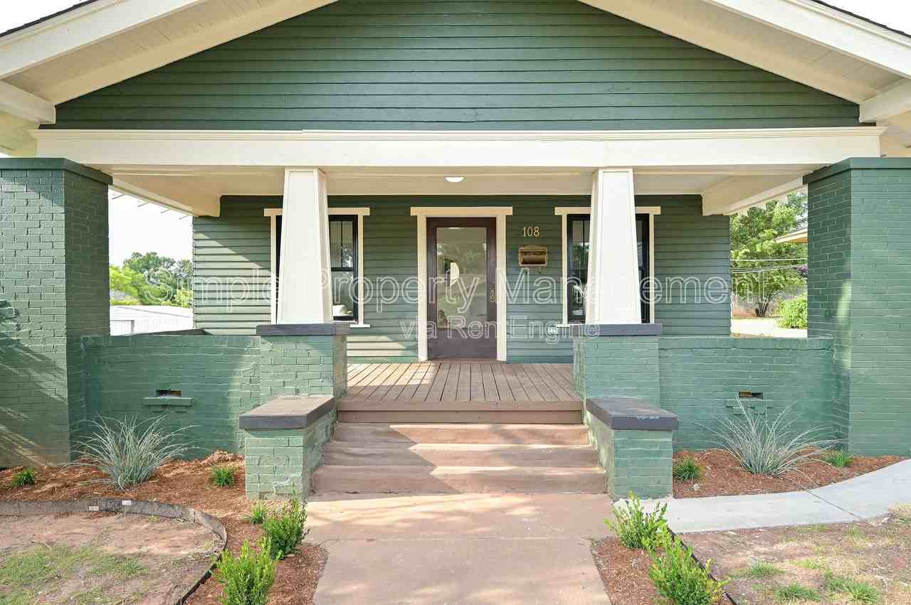 108 Nw 19th St - Photo 2 of 46