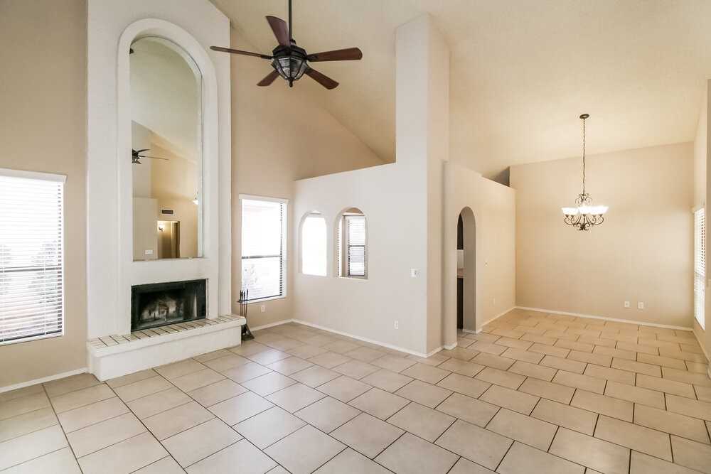 14430 S 42nd St - Photo 3 of 14