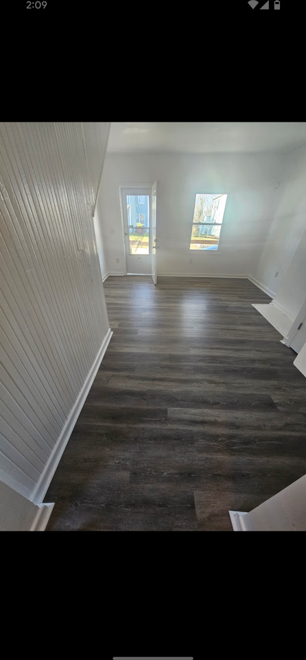 1019 Bolling St #1019 - Photo 5 of 8