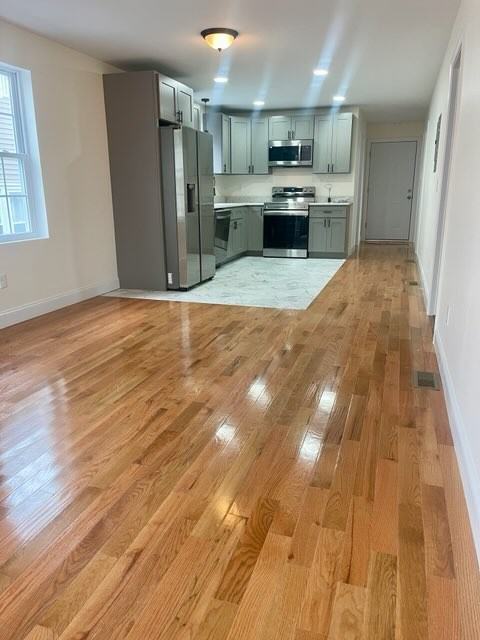 55 Fairfield Ave #1 - Photo 3 of 9