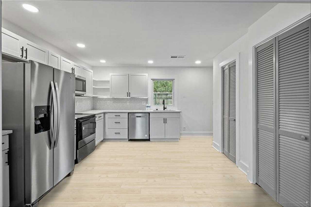 1010 Fairburn Rd Nw - Photo 2 of 13