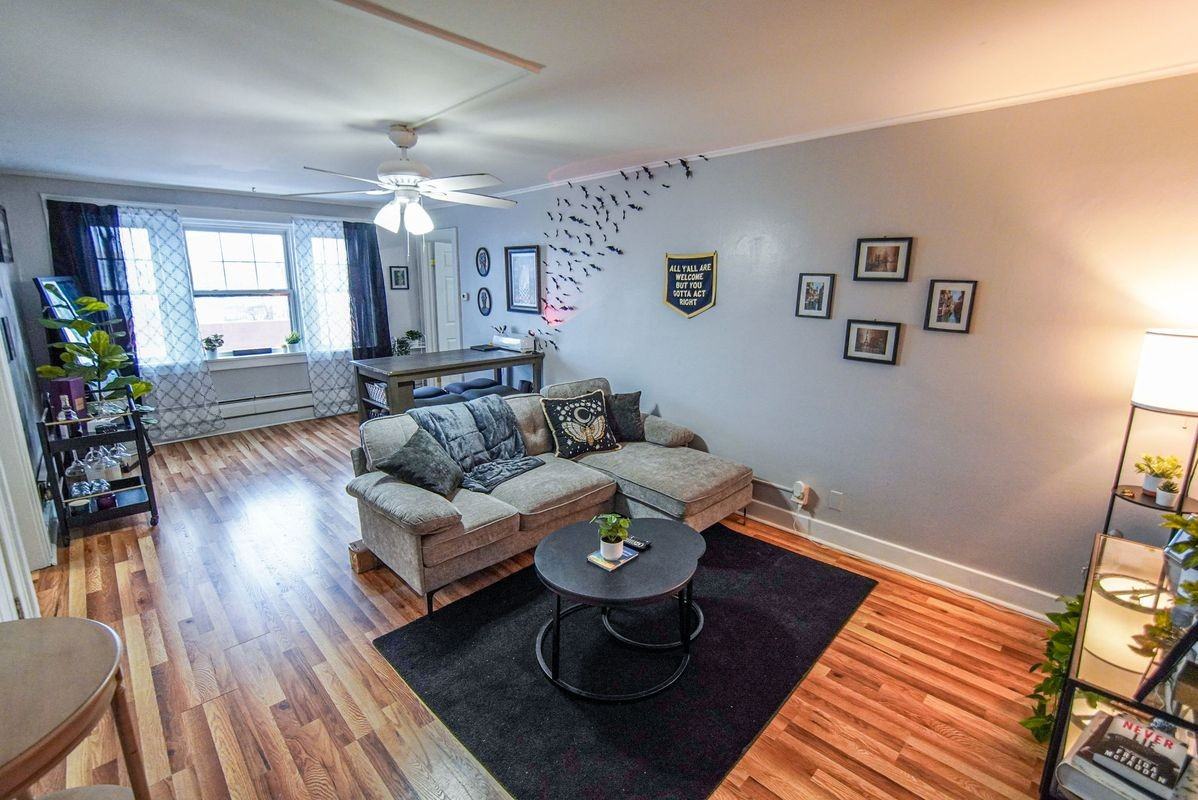 1225 Hertel Ave - Photo 2 of 18