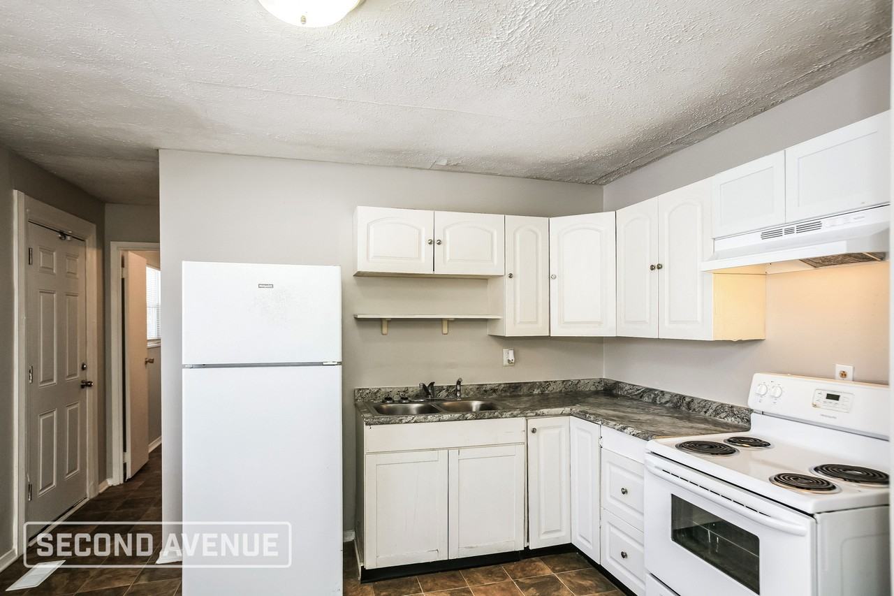 8426 E 36th Pl - Photo 7 of 20