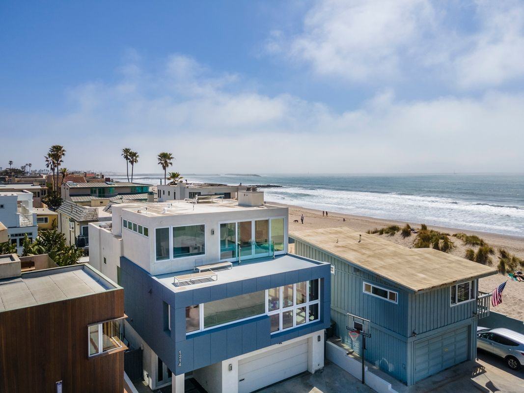 1214 Cornwall Ln - Photo 3 of 24