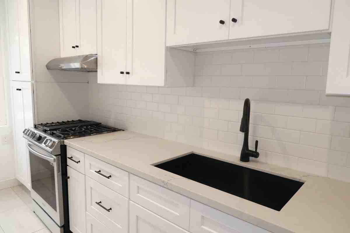 5553 Fulcher Ave ##2 - Photo 2 of 11