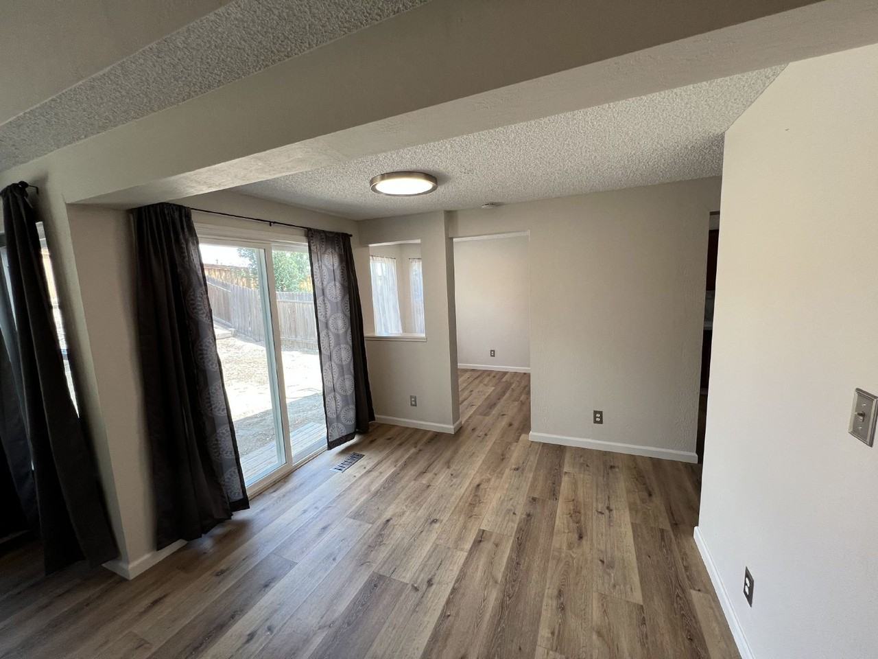 1456 Canyon Creek Rd - Photo 6 of 24