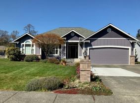 902 E Willow St - Photo 1 of 1