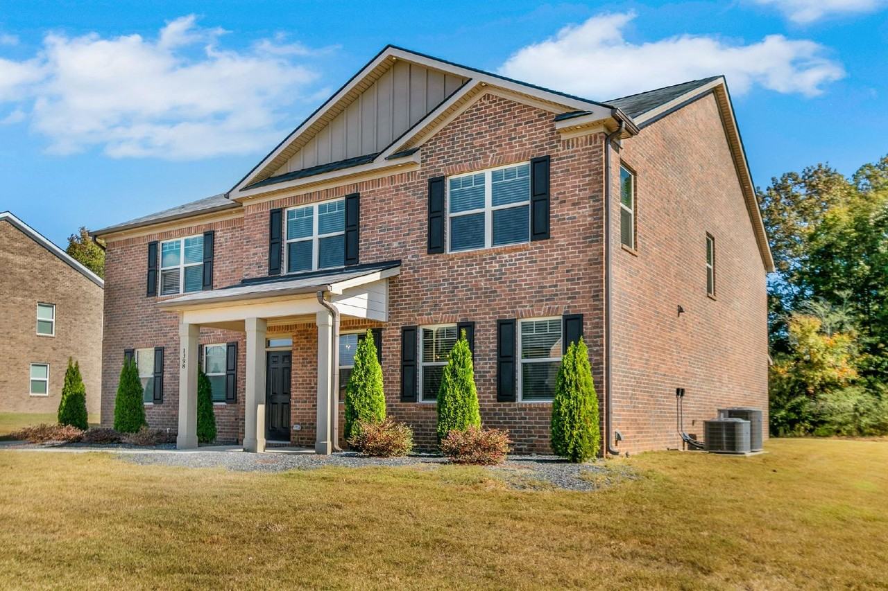 1398 Harlequin Way - Photo 3 of 50