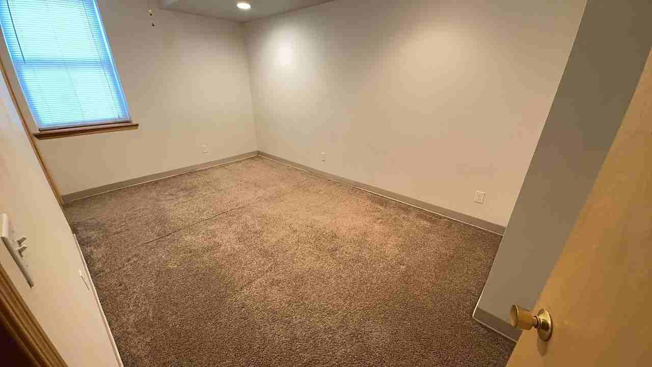 434 S. Johnson St - Photo 7 of 21