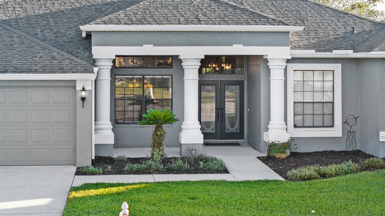 23048 Preserve Ct - Photo 3 of 50