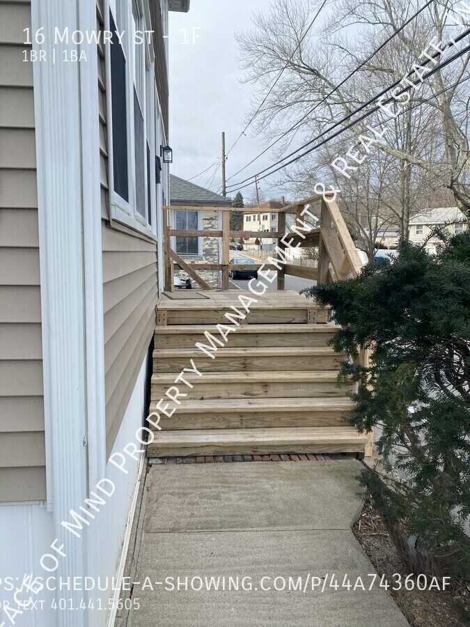 16 Mowry St #1F - Photo 2 of 17