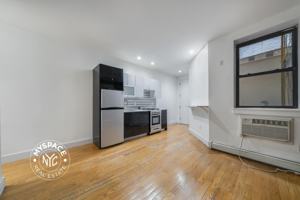featured image of 252 Schenectady Ave #1A